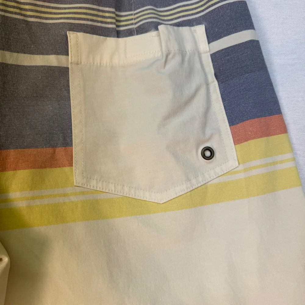 Marine Layer Mens Retro Striped Board Shorts Cream Blue Yellow Size 30
